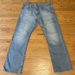 Men's American Eagle Faded Relaxed Blue Jeans Denim. 100% Cotton.